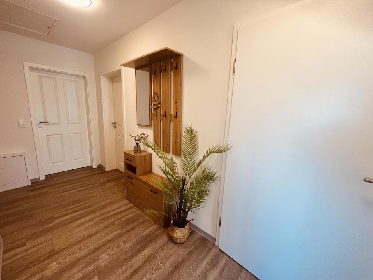 Holmblick - Boddenblick, Balkon, 2 Schlafzimmer, 4 Personen Born Extérieur photo