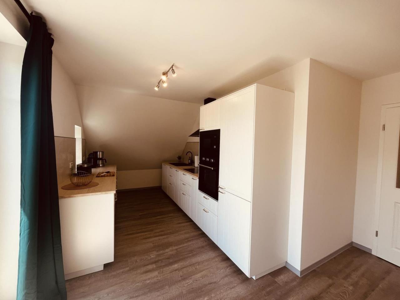 Holmblick - Boddenblick, Balkon, 2 Schlafzimmer, 4 Personen Born Extérieur photo