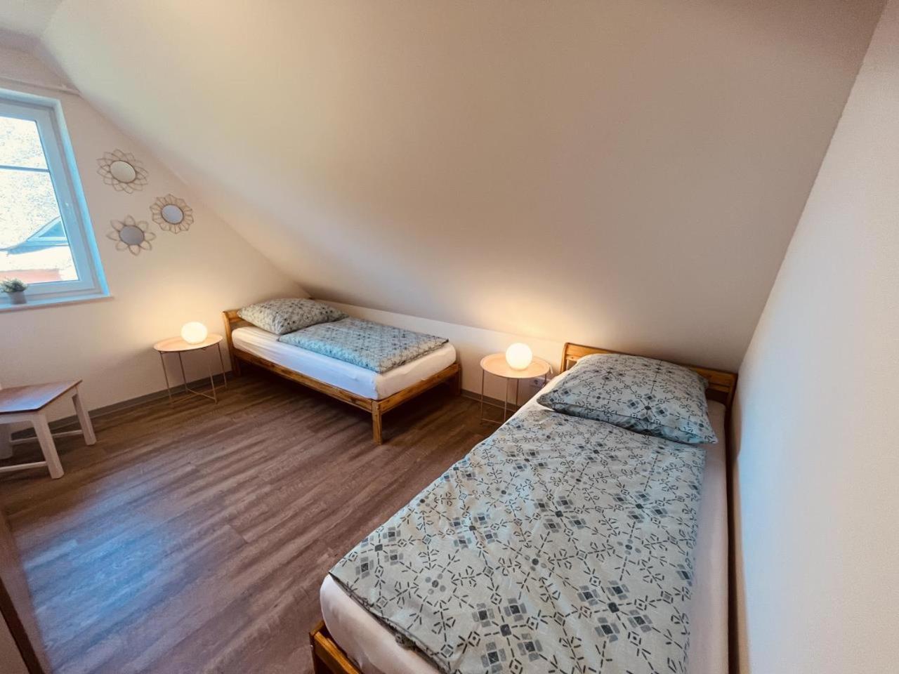 Holmblick - Boddenblick, Balkon, 2 Schlafzimmer, 4 Personen Born Extérieur photo